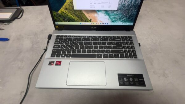 Acer Aspire 3  15 Zolle   Model:A315-44P-R14J | Ryzen 7 5700u | 16GB RAM | 512GB SSD  | Amd Radeon Graphics  | Zustand: Wie Neu – Bild 2