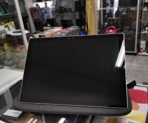 Microsoft Surface M3-6y30  | 4 00 GB Ram 128 GB SSD Windows 10 Mit Ladegerät Ohne Keybord mit Stift | Zustand: Sehr Gut
