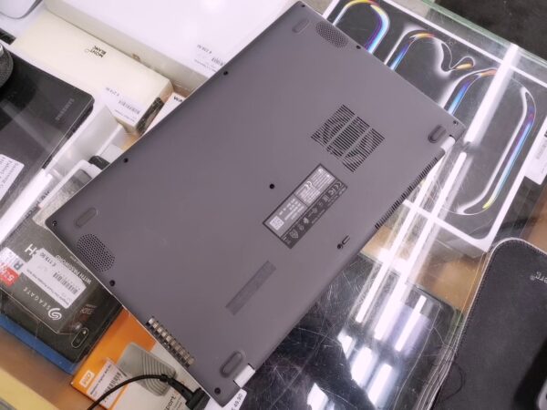 Asus VivoBook  Core I3-1005G1  | 8.00 GB Ram 512 GB SSD Windows 11 Home  | Zustand: Gut – Bild 3