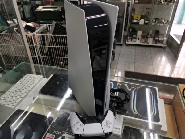 Sony PS5 825GB Disc Edition | mit Originalverpackung | Zustand: Gut | Farbe: weiss – Bild 3