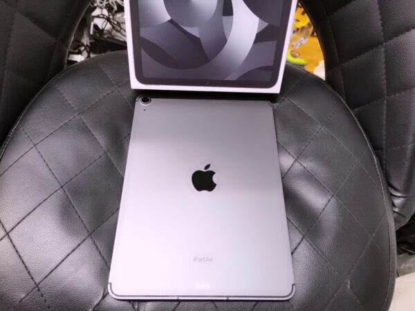 Apple iPad Air 5, Space Gray, 64GB, 5G | mit Originalverpackung | Zustand: Sehr Gut – Bild 6