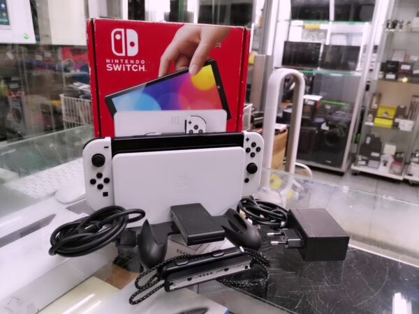 Nintendo Switch OLED | mit Originalverpackung  | Zustand: Sehr Gut | Farbe: schwarz – Bild 2