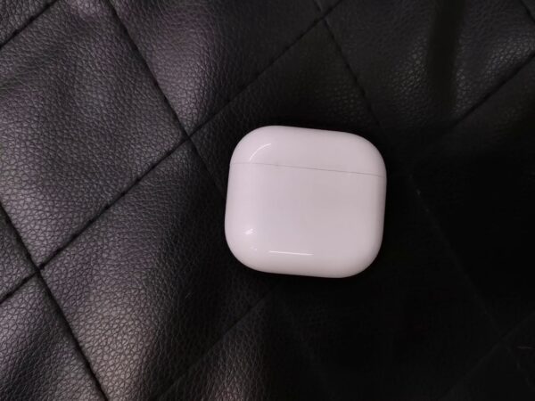 Apple Airpods 4 | Ohne Verpackung | Zustand: Sehr Gut – Bild 2