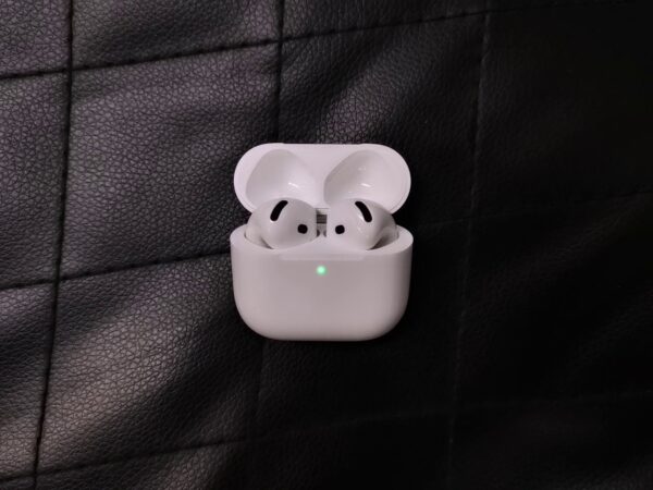 Apple Airpods 4 | Ohne Verpackung | Zustand: Sehr Gut – Bild 3