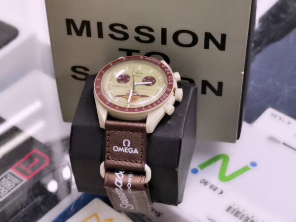 Omega X Swatch L Mission To Saturn - | mit Originalverpackung | Zustand: Wie Neu