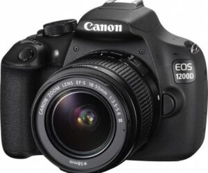 Canon EOS 1200D schwarz | mit Objektiv EF-S 18-55mm und EF 75-300mm  |  Auslösungen: 7340 | Zustand: Sehr Gut