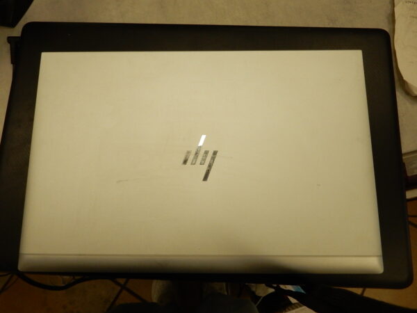 HP Elitbook 845 g8  | AMD Ryzen 5Pro 5650U |  16GB RAM |  256 SSD |  Windows 10 Home . mit Ladegerät  | Zustand: Sehr Gut – Bild 2