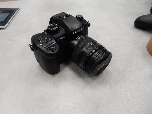 Panasonic Lumix Dc-gh5 Kamera  | Mit Objektiv 12-35mm |  Akku + Ladegerät | Zustand: Sehr Gut – Bild 2
