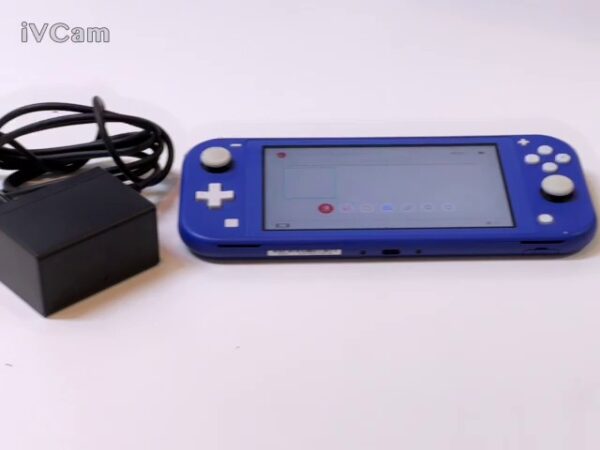 Nintendo Switch Lite | Mit Ladegerät  |  Ohne Verpackung  | Zustand: Sehr Gut | Farbe: blau – Bild 3