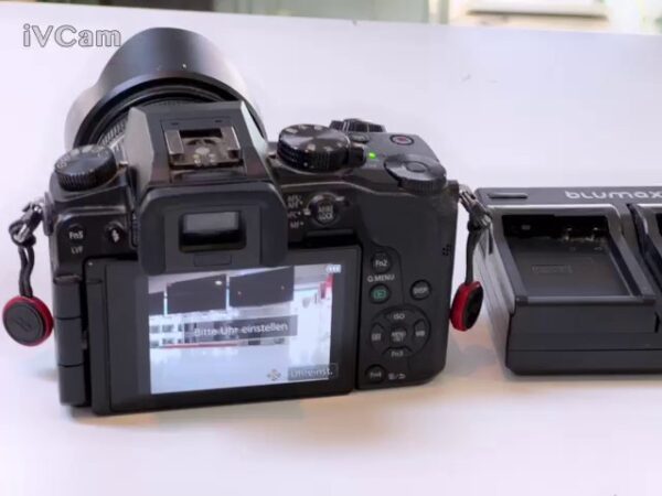 Panasonic Lumix DMC-G70 mit Kit 14-42mm Digitalkamera  | Mit Universale ladegerät
 | Zustand: Gut – Bild 5