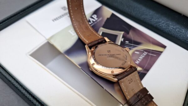 Frederique Constant Classics Automatic FC-303X5B3 | mit Originalverpackung | Silber Zifferblatt | 40mm | FC-303mit LadegerätR5B4 | Zustand: Sehr Gut – Bild 5
