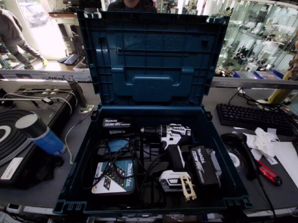 Makita DHP484ZJ Akku-Schlagbohrschrauber | MAKPAC + 2 Akkus 6.0Ah + Ladegerät  | Zustand: Sehr Gut – Bild 2