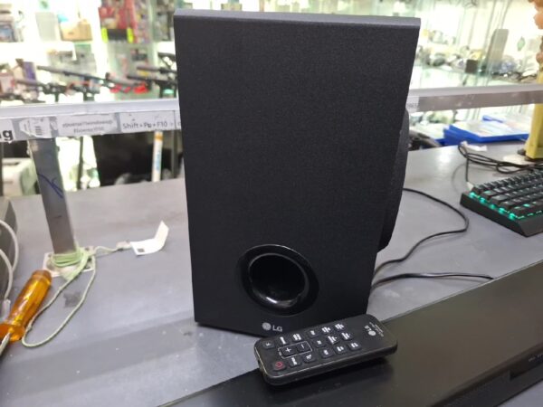 Lg SJ2 Soundbar 2.1 | mit Fernbedienung | 160W | kabelloser Subwoofer | Bluetooth | Zustand: Sehr Gut – Bild 3
