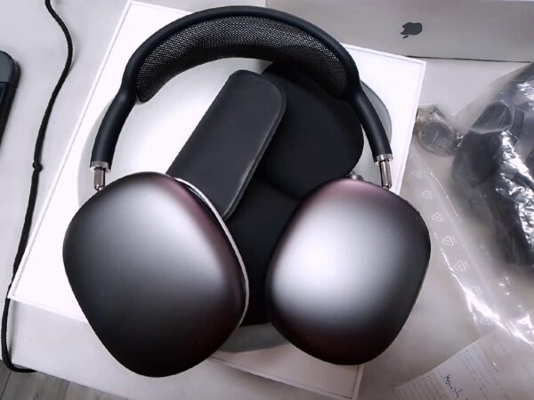 Apple Airpod Max | mit Originalverpackung  | Zerkratzt  | Zustand: Gut