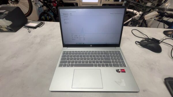 HP 15-fc0906ng |  Natural Silver | Ryzen 7 7730U | 16GB RAM | 1TB SSD.Windows 10. Ladegerät  | Zustand: Sehr Gut – Bild 2