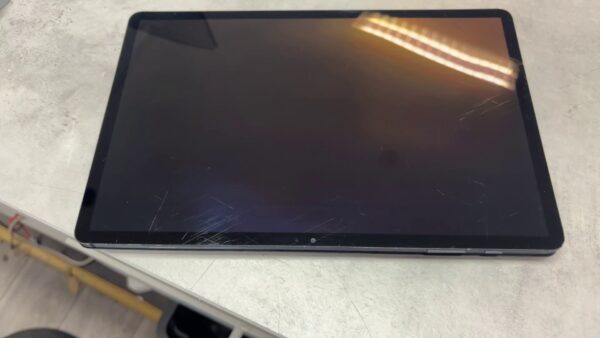 Galaxy Tab S7+5g  | hat display sprüng  | Zustand: In Ordnung – Bild 3