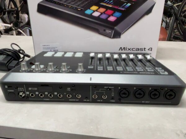 Tascam Mixcast 4 | mit org. Verpackung und Ladegerät | Zustand: Sehr Gut – Bild 4