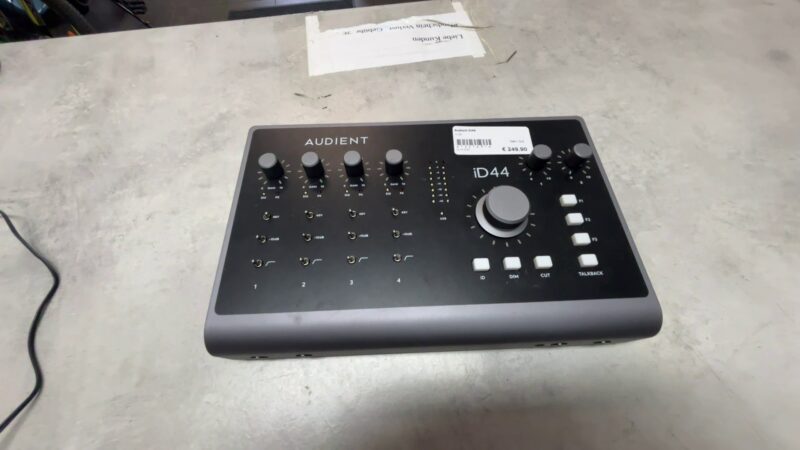 Audient ID44 Audio Interface | +Ladegerät | Zustand: Sehr Gut – Bild 2