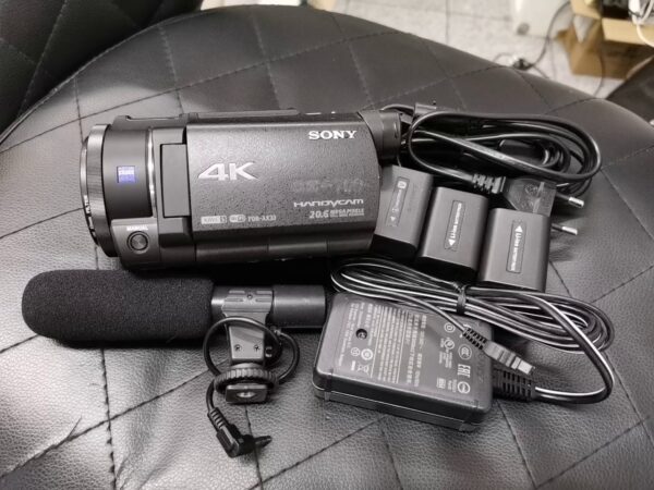 Sony FDR-AX33 schwarz Camcorder | 3 Akkus | Mikrophone | Ladegerät | Zustand: Gut – Bild 3