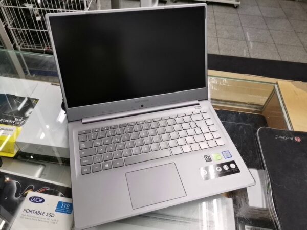 Medion core i5-8265U 1.60 GHz  | 8.00 GB Ram 512 GB SSD Windows 10 Home | Zustand: Sehr Gut – Bild 2