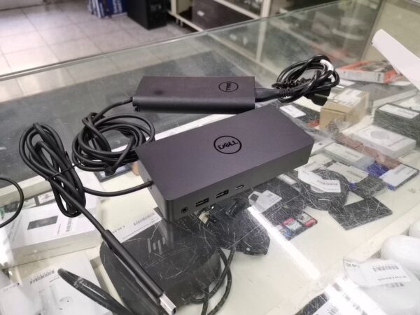 Dell D6000 Universal Dockingstation  | Mit ladegerät  | Zustand: Neu – Bild 4