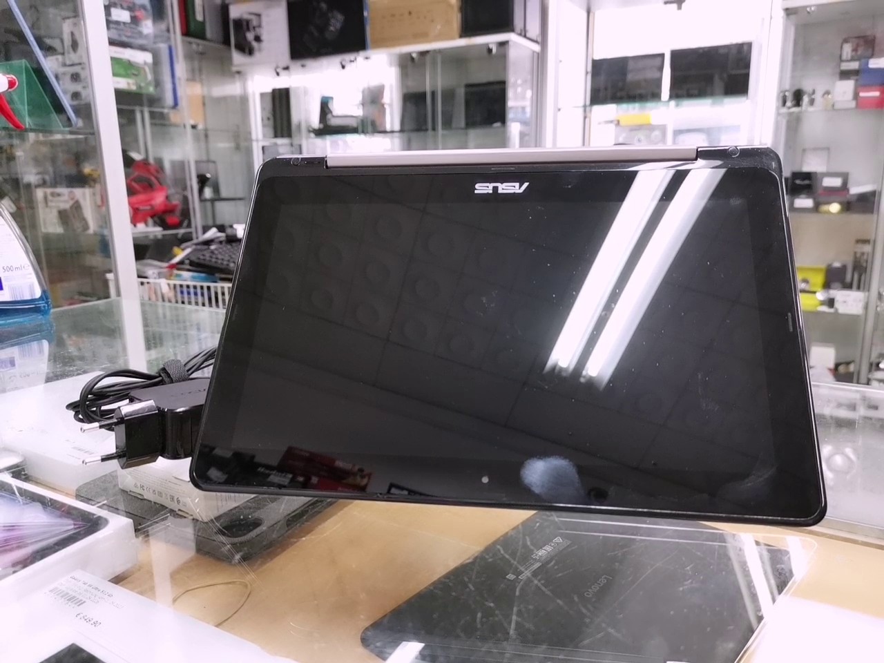 Asus Celeron Cpu N3050 | 2.00 GB Ram 32 GB SSD Windows 10 Touchscrren mit Ladegerät | Zustand: Sehr Gut – Bild 4