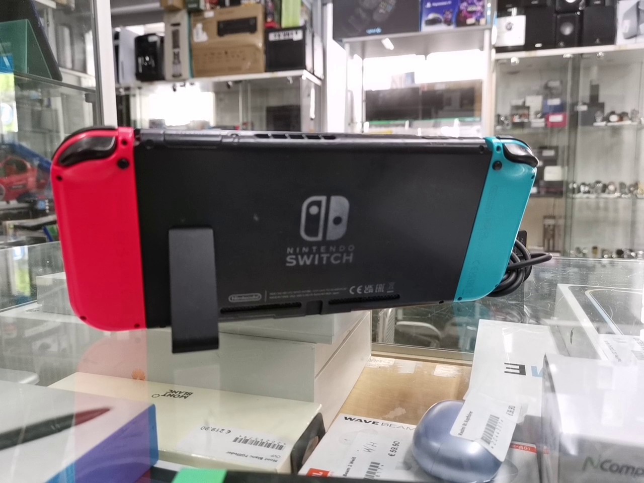 Nintendo Switch | Mit Dockingstation | Ladegerät | Zustand: Sehr Gut | Farbe: schwarz – Bild 7