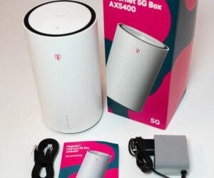 Magenta 5g Box Ax5400 | mit Originalverpackung  |  für alle Karten offen | Zustand: Sehr Gut
