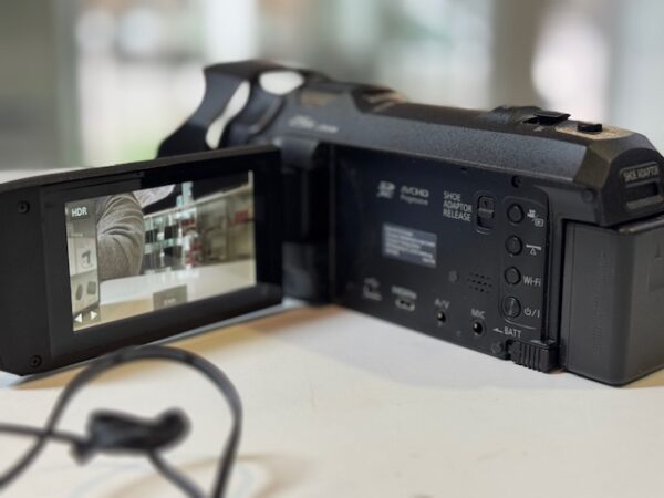 Panasonic HC-VX878 Leica Camcorder 4K Video | Mit Verpackung  |  Ladegerät  |  Beschreibung | Zustand: Gut – Bild 5