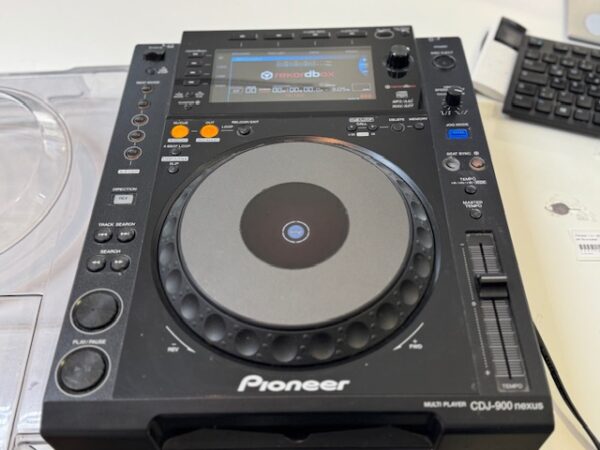 Pioneer CDJ- 900 Nexus Digitaler DJ CD Player /MP3/WAV | Mit Stromkabel  |  Abdeckung  | Zustand: Gut – Bild 3