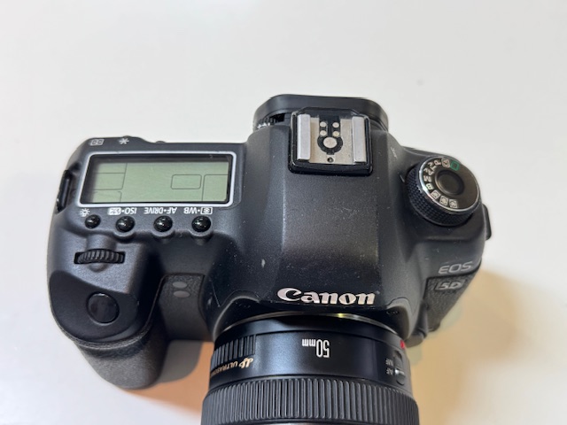 Canon EOS 5D Mark II mit EF 50mm 1:1.4 | Mit Ladegerät | Batteriegriff | Zustand: Gut – Bild 5