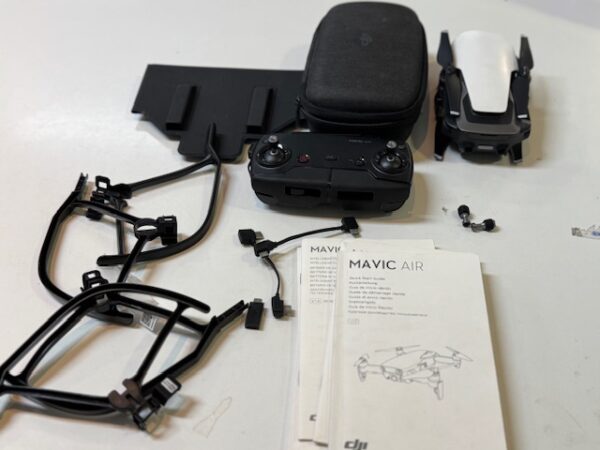 Dji Mavic Air Fly Drohne  | Mit Tasche | 1x Akku | Beschreibung | ohne Ladegerät | Zustand: Gut – Bild 3