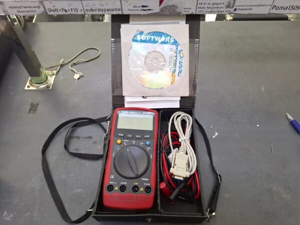 Voltcraft VC820 Hand-Multimeter  | Zustand: Gut