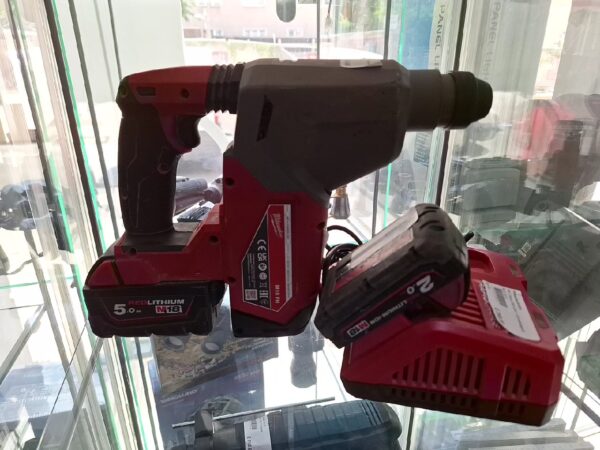 Milwaukee M18FH Akku-Kombihammer  | Mit 2 Akkus (5Ah+2Ah) + Schnelladegerät M12 18 FC | Zustand: Sehr Gut – Bild 2