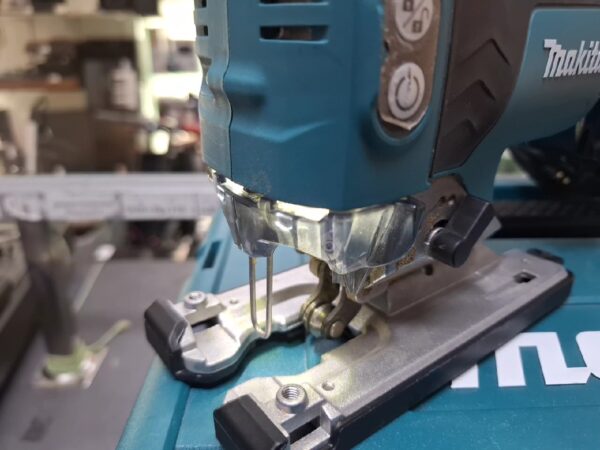 Makita DJV181RTJ Akku-Pendelhubstichsäge | mit MAKPAC +2 Akkus 5.0Ah und Ladegerät | Zustand: Sehr Gut – Bild 2