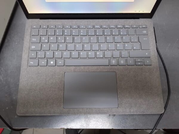 Microsoft Surface Laptop 5 13.5 Zoll, Touch, DE | mit Originalverpackung |i5-1235U | 8GB RAM 256GB SSD | mit org. Rechnung Media Markt vom 08.07.2024( 2 Jahre Garantie) | Zustand: Sehr Gut – Bild 4
