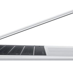 Macbook Air Rentina 13 Zoll 2018, DE  | i5 | 8GB | 128Gb SSD | Zyklen 556 | Intel UHD Graphics 617 | mit Ladegerät | Zustand: In Ordnung