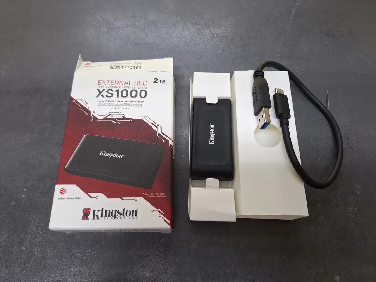 Kingston XS1000 Portable SSD, 2TB, USB-C 3.1 | mit Originalverpackung | Abmessungen 69.54x32.58x13.5mm | Zustand: Sehr Gut – Bild 3