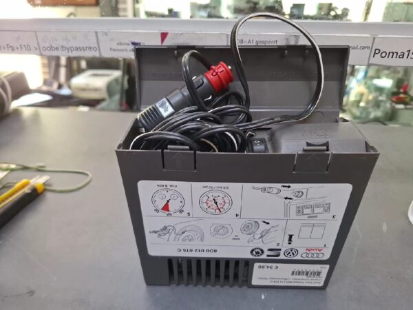 Audi Auto Pumpe 8d0 012 615 C | Original Kompressor Luftkompressor Reifen Pannenset | Zustand: Gut
