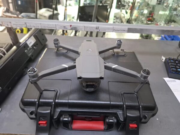 DJI Mavic 2 Pro mit Fly More Combo | Koffer | mit 3 Akkus  |mit Ladegerät | Controller ohne Ladekabel | Zustand: Sehr Gut – Bild 2