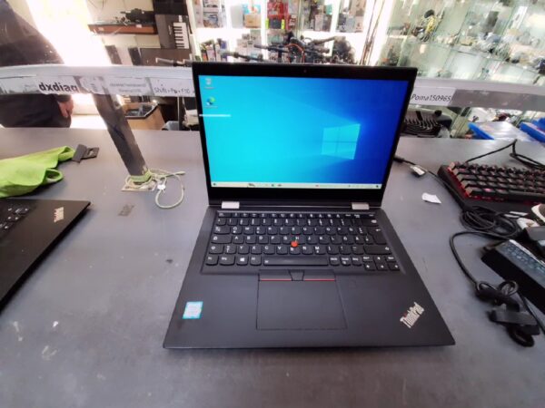 Lenovo ThinkPad Yoga X390 I5-8265, DE | 13 |3 Zoll Touch Display |16 | 256Gb SSD | Win 11 Home | mit Ladegerät 65W | Zustand: Gut – Bild 2