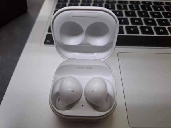 Samsung Galaxy Buds2 White | mit Originalverpackung | Zustand: Sehr Gut – Bild 3