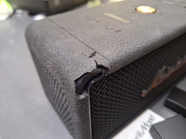 Marshall Middleton | mit Originalverpackung | mit org. Rechnung MediaMarkt vom 08.03.2025. die gummiverkleidung in der  Ecke ist gerissen | Zustand: Gut – Bild 5