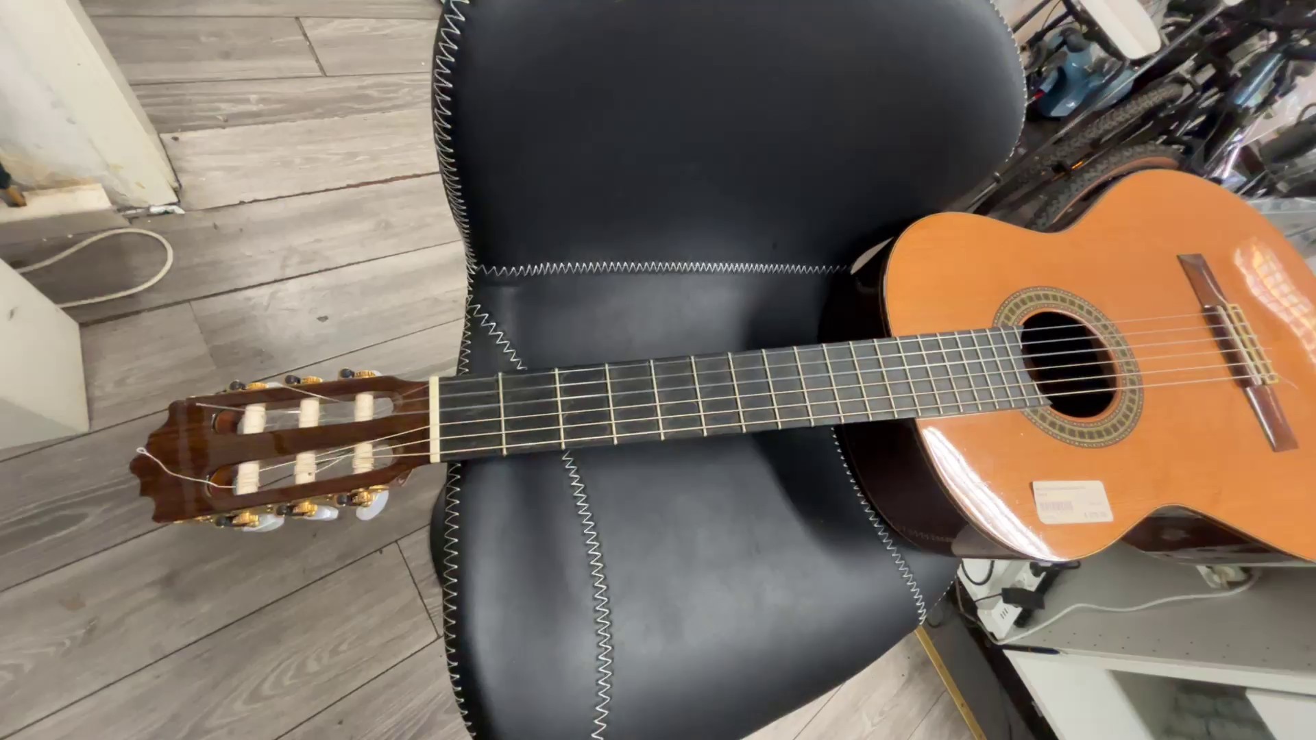 Konzertgitarre Paco Castillo 204 | Tasche | Steg teilweise abglöst ! | Zustand: Sehr Gut – Bild 2