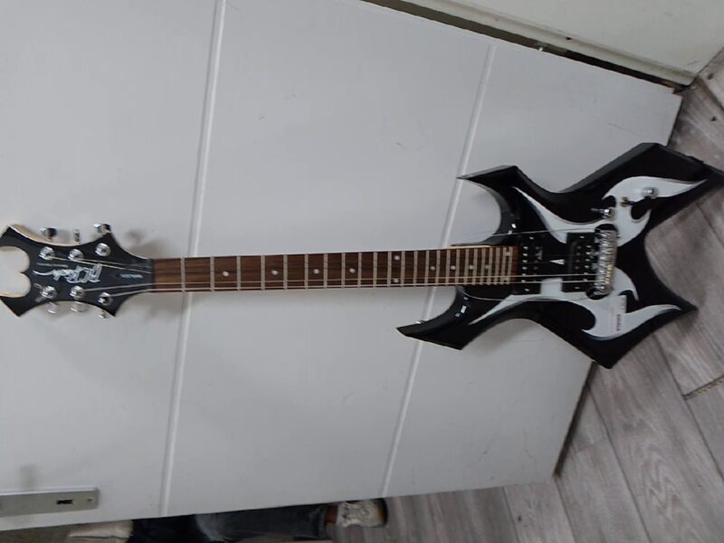 BC Rich Warlock - Bronze Serie schwarz | E-Gitarre | Zerkratzt  | Bruch 
Bitte sieh  Fotos ! | Zustand: In Ordnung – Bild 2