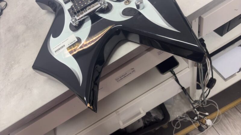 BC Rich Warlock - Bronze Serie schwarz | E-Gitarre | Zerkratzt  | Bruch 
Bitte sieh  Fotos ! | Zustand: In Ordnung – Bild 5