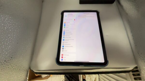 Apple Ipad 10.gen WIFI  64GB  | mit hülle  | Zustand: Sehr Gut – Bild 2
