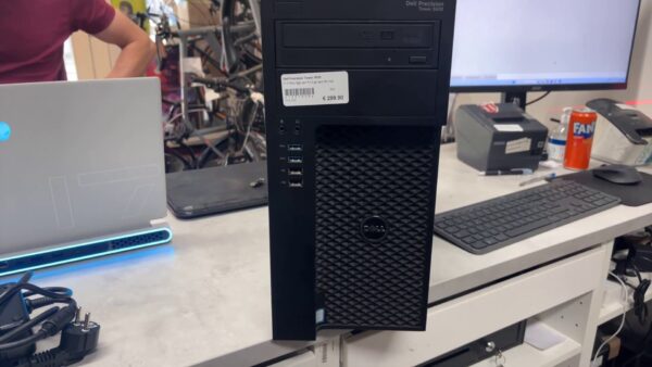 Dell Precision Tower 3620 | i7-7700u | 8GB RAM | 512GB SSD | 3TB HDD | Zustand: Gut