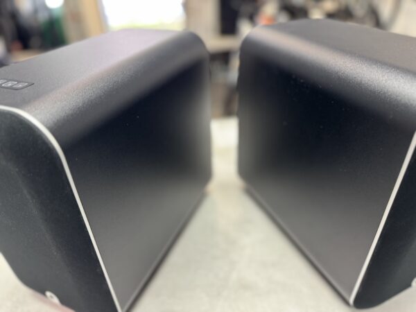 Q Acoustics M20  schwarz, Paar | mit fernbedienung und zubehör Mit OriginalVerpackung | Zustand: Sehr Gut – Bild 3