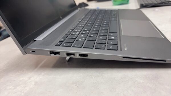 Z BOOK Notbook power 15,6 G9 | 12th Gen Core i9-12900H |  64GB RAM | 2TB SSD |  Nvidia RTX A2000 8GB. Windows 11. Ladegerät  | Zustand: Sehr Gut – Bild 3